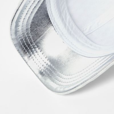 Girls white textured mesh cap